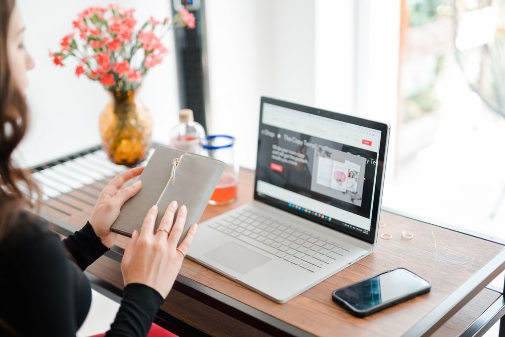 How I’ve Grown a Six-Figure Service Business Through Instagram Reels (Without a Massive Following)