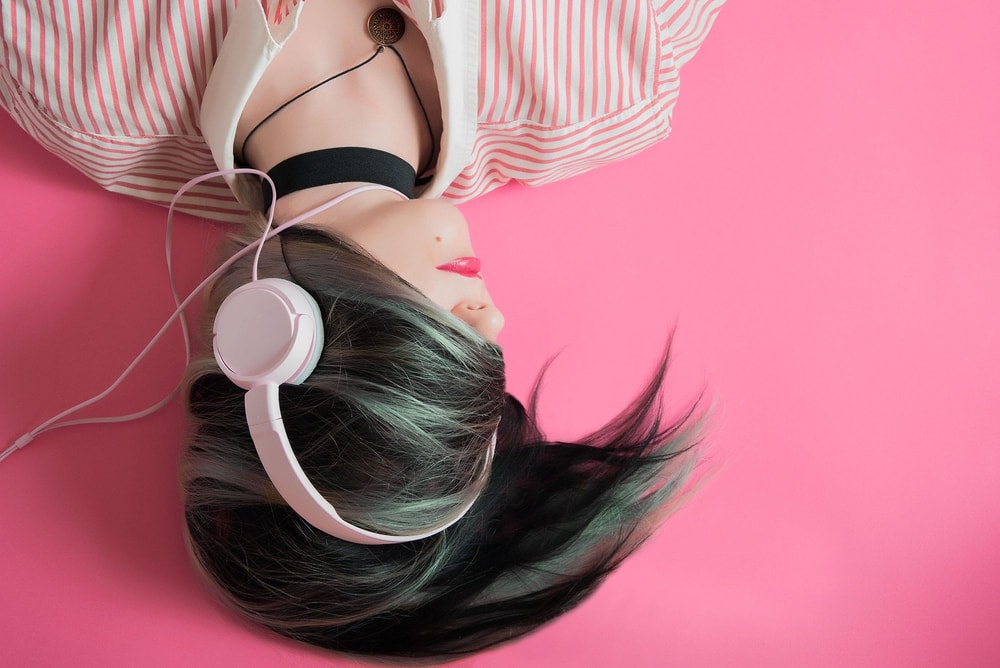 13 Fantastic Places to Find Background Music for Your Video Content