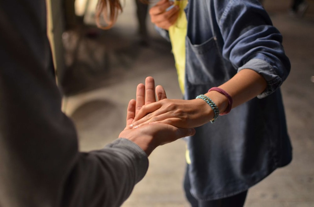 3 Steps to Use LinkedIn to Make Connections and Grow Your Personal Brand