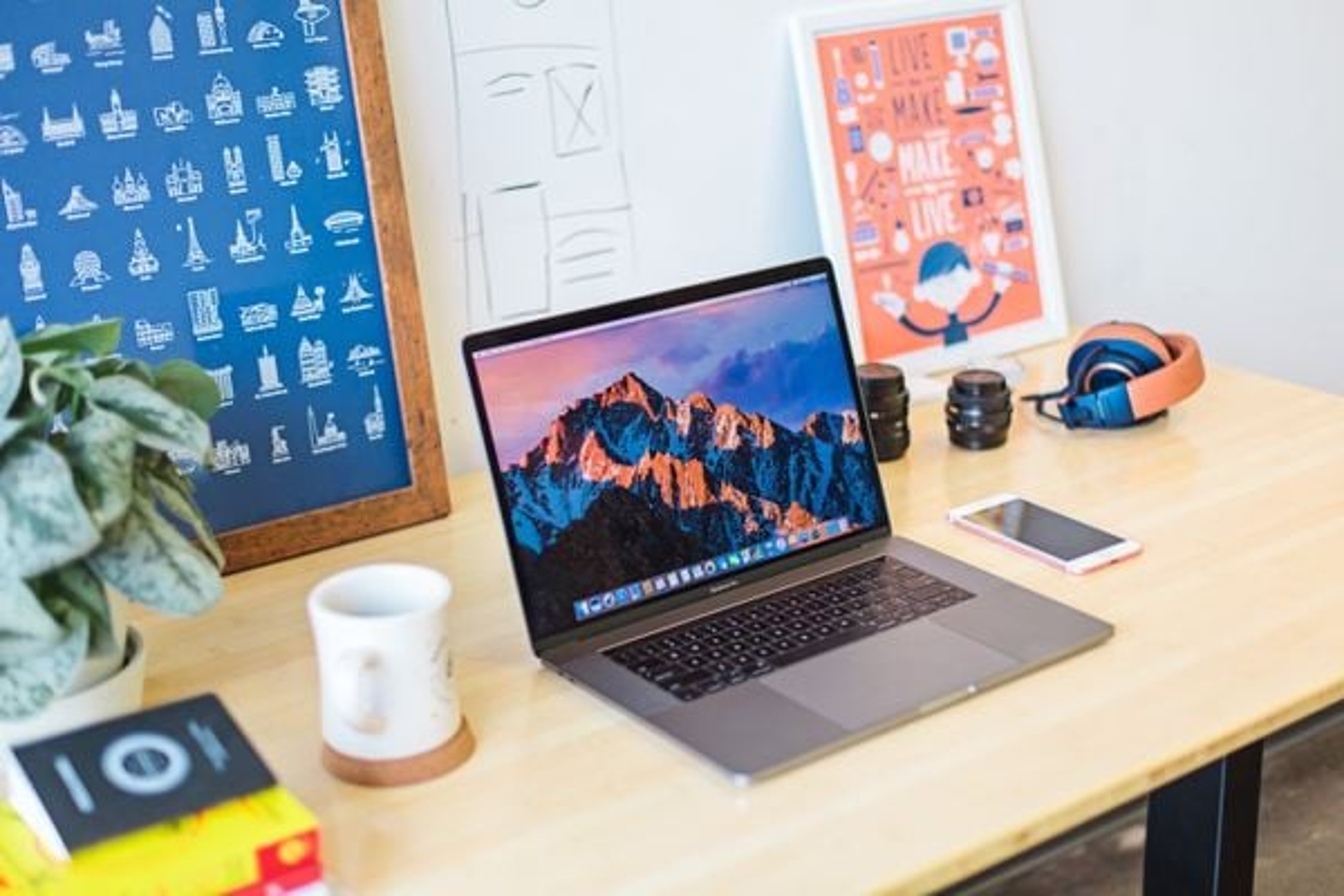 20 Tools for Creating Engaging Social Media Videos, Images and GIFs in Minutes