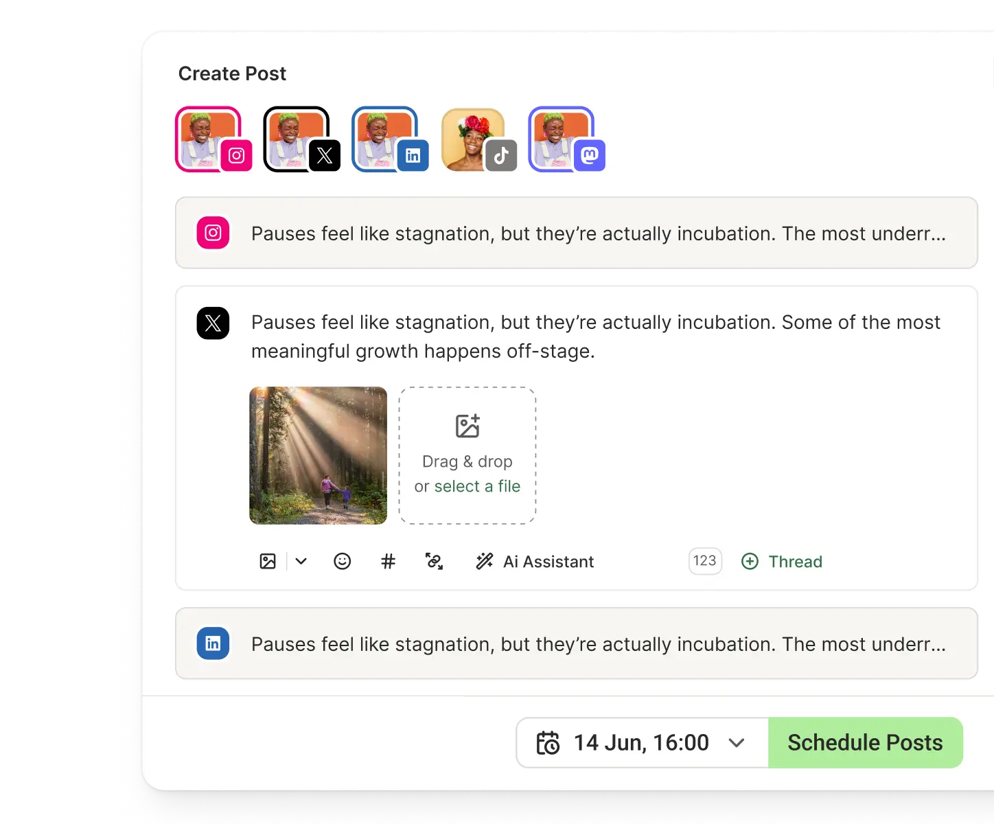 Vue Create Post de Buffer avec des éditeurs et des aperçus pour chaque plateforme de réseaux sociaux, dont l’AI Assistant et des options de threads.