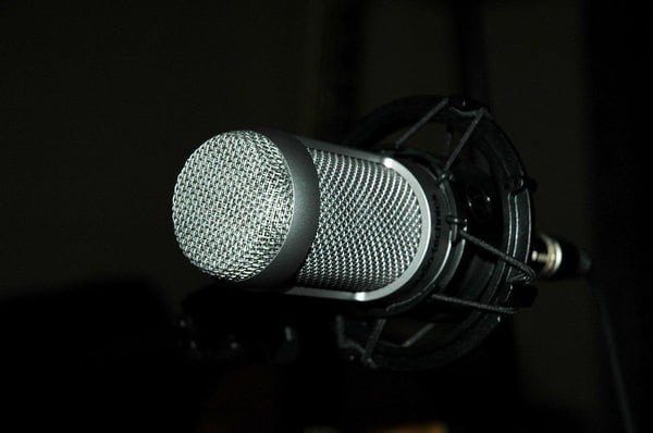 The Complete Guide to Podcasting for Beginners - Buffer
