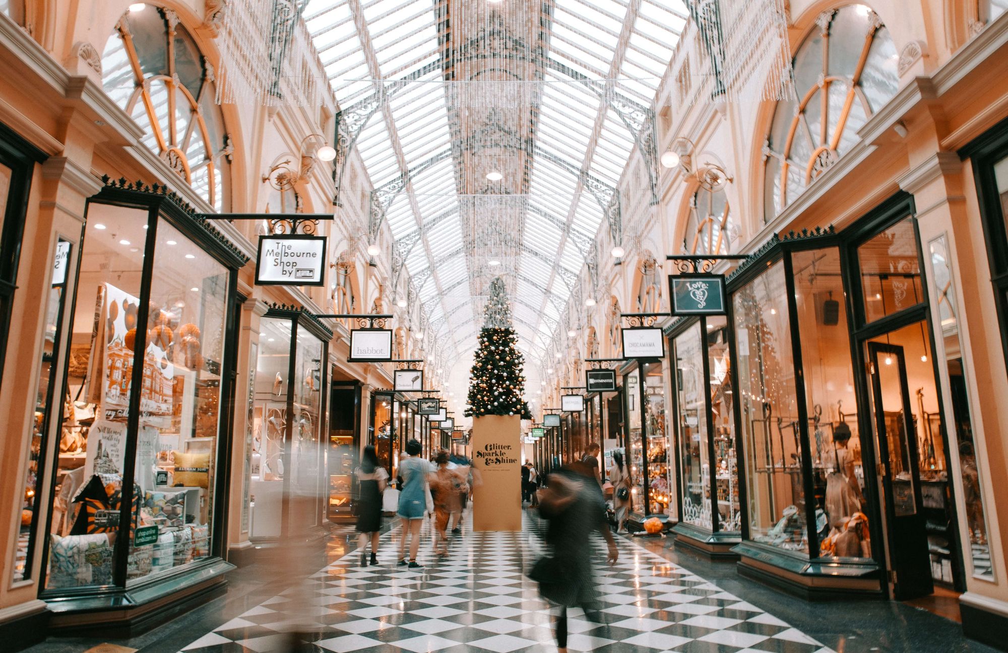 4 Alternatives to Typical Black Friday Campaigns in 2022