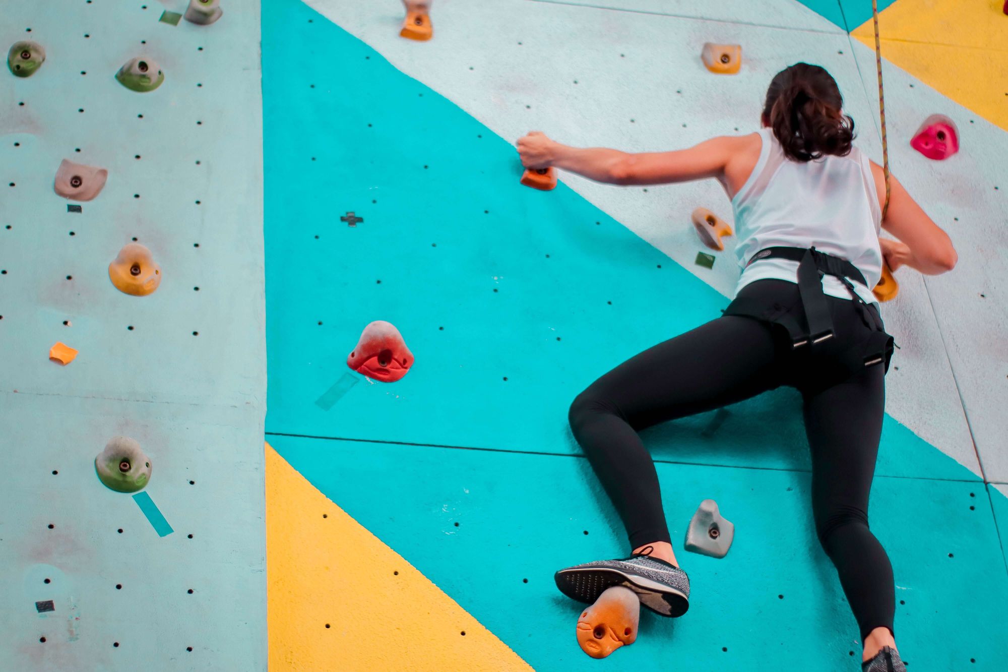 Woman climbing uo sand from aligtor｜TikTok Search