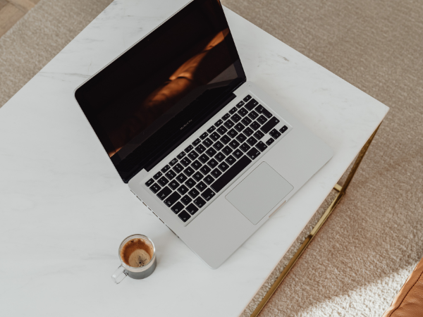 AI Emails Me Content Ideas Every Morning — Here’s How That System Works AI Emails Me Content Ideas Every Morning — Here’s How That System Works