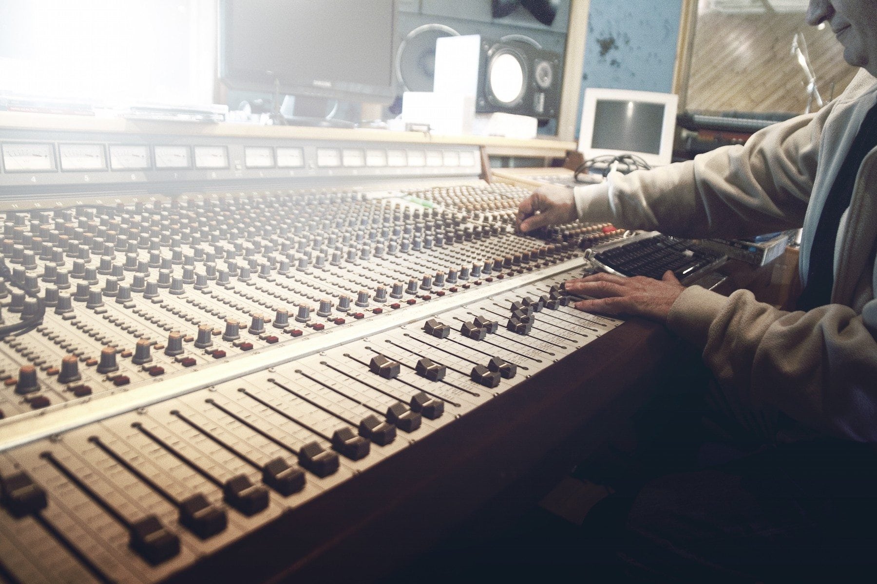 How to Tell What’s Working on Social Media: An Introduction to Social Media Stats and Reports