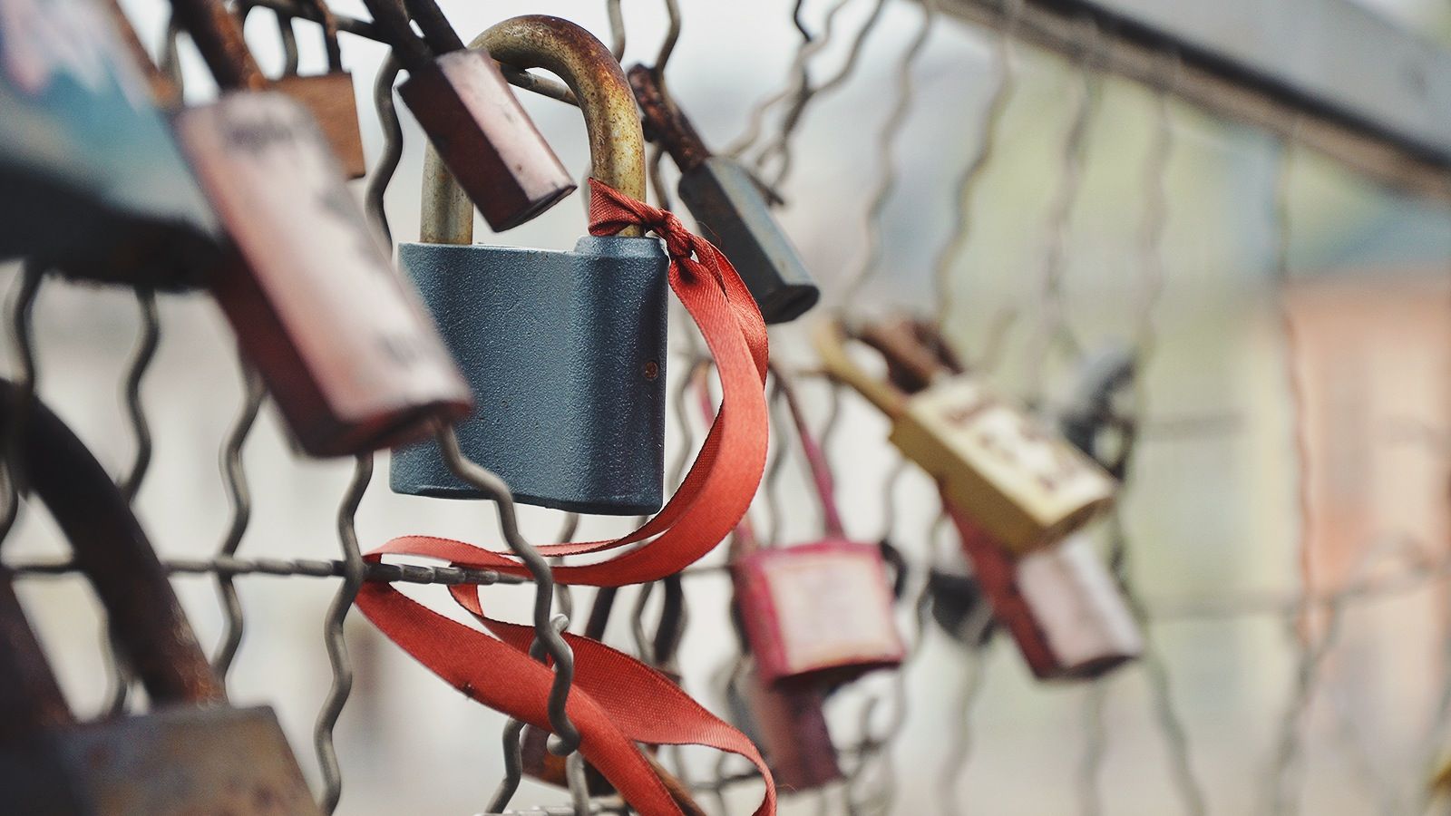 27 Questions to Ask Instead of “What Do You Do?”